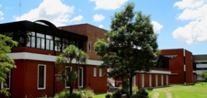 Edificio FRLP (UTN), sito en Avenida 60 y 121, Berisso.